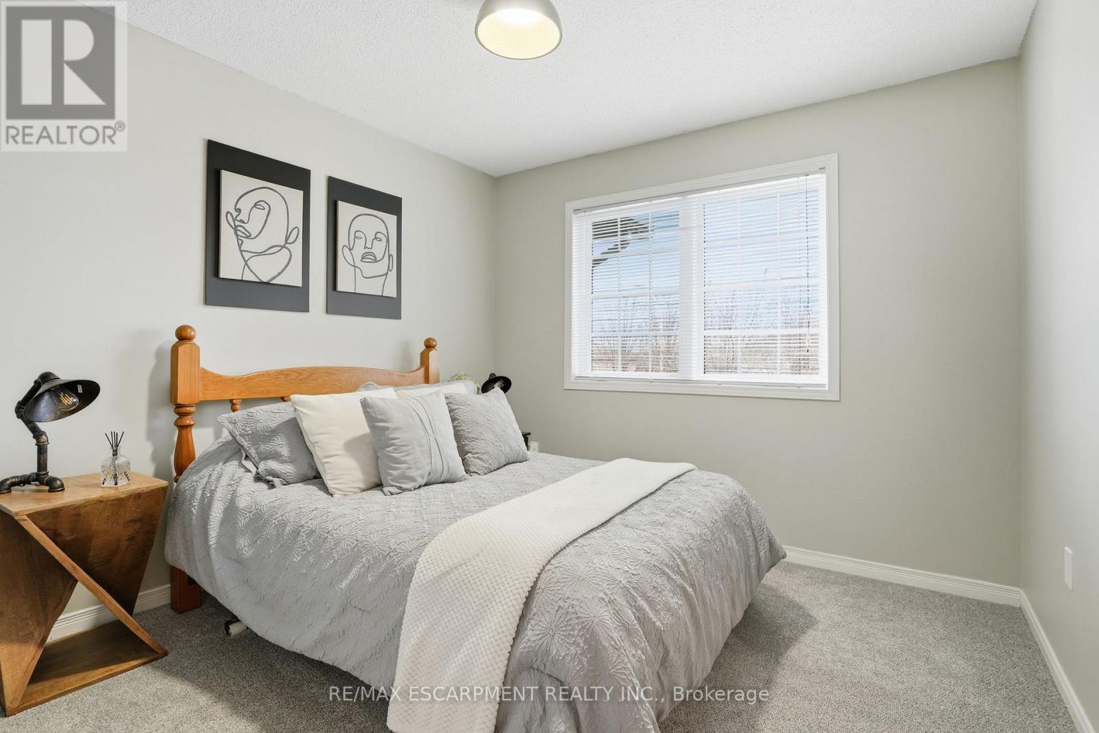 14 Kenyon Crescent, Grimsby, Ontario  L3M 5P4 - Photo 19 - X12983260