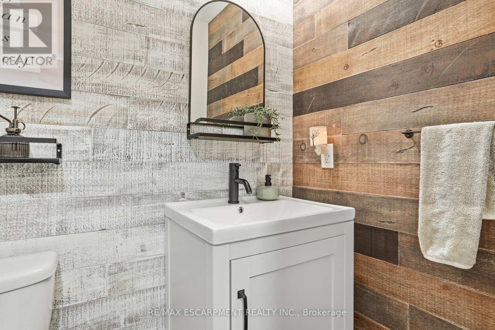 14 Kenyon Crescent, Grimsby, Ontario  L3M 5P4 - Photo 32 - X12983260