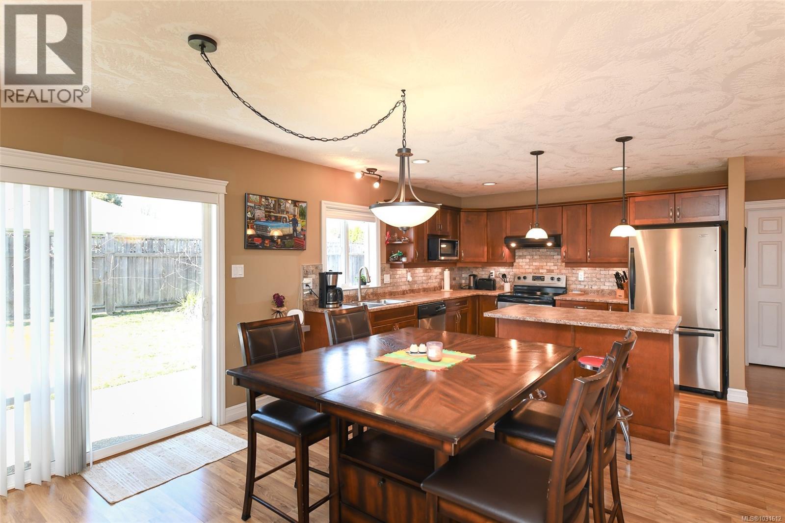 831 Aspen Rd, Comox, British Columbia  V9M 4H9 - Photo 11 - 1031612