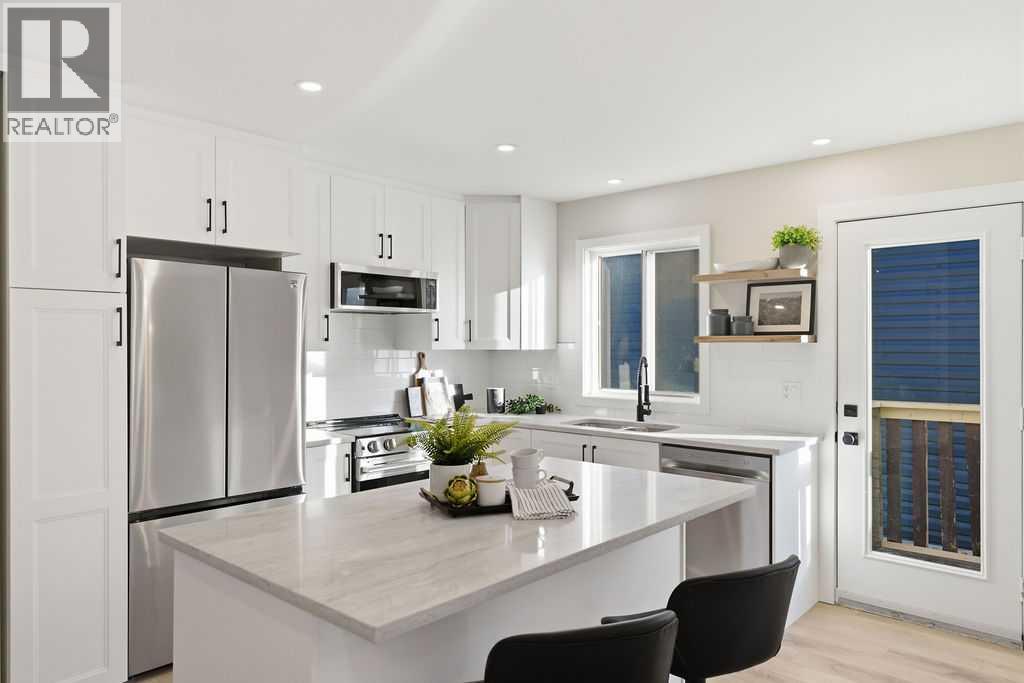 129 Coventry Place Ne, Calgary, Alberta  T3K 4A6 - Photo 9 - A2289332