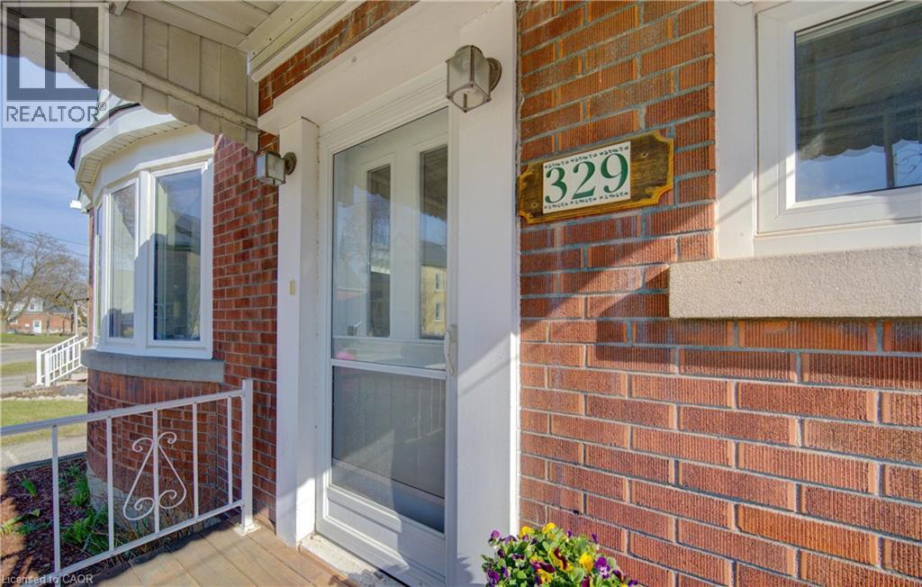 329 Guelph Street, Kitchener, Ontario  N2H 5X2 - Photo 4 - 40818813