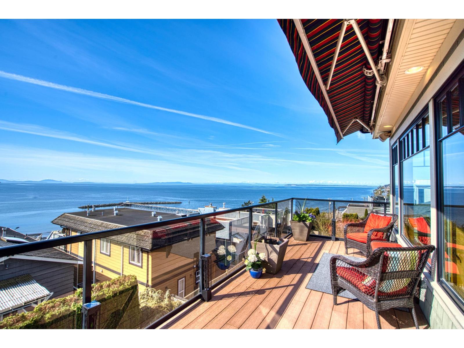 15188 Columbia Avenue, White Rock, British Columbia  V4B 1J3 - Photo 34 - R3109368