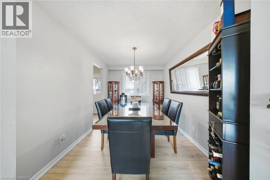 147 Forest Road, Brantford, Ontario  N3S 7L5 - Photo 12 - 40816312