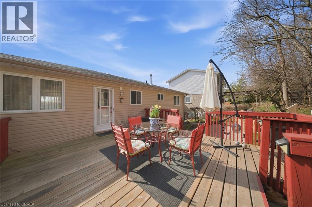 147 Forest Road, Brantford, Ontario  N3S 7L5 - Photo 32 - 40816312