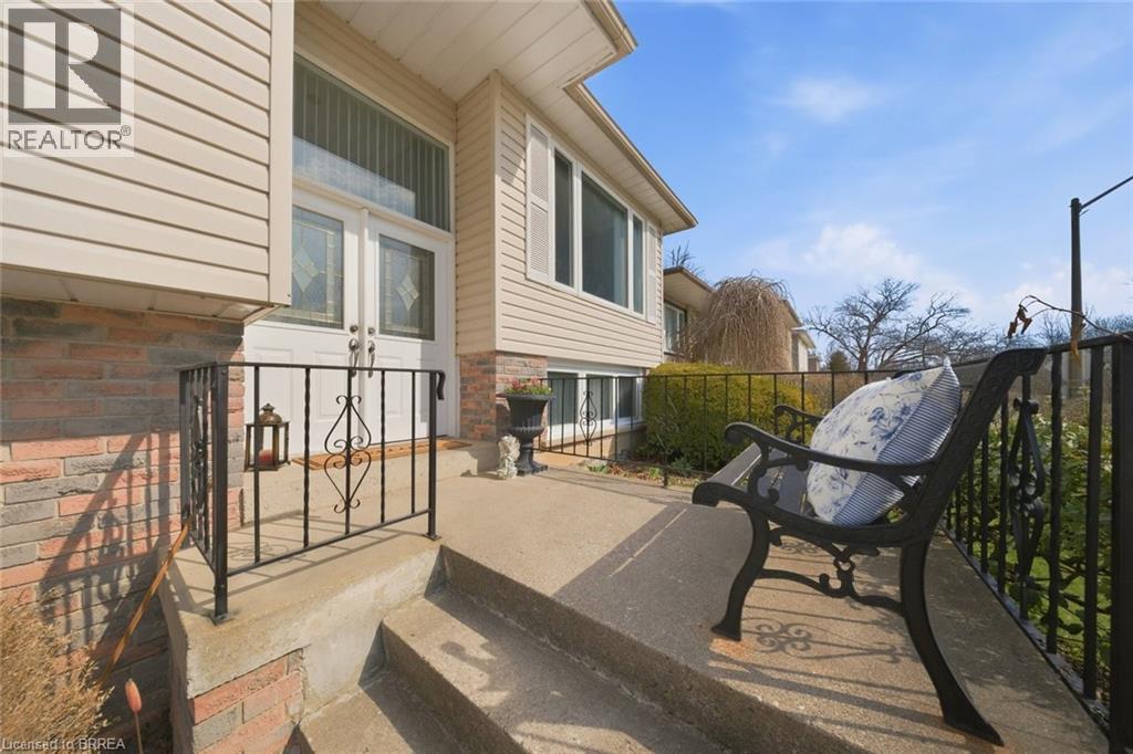 147 Forest Road, Brantford, Ontario  N3S 7L5 - Photo 7 - 40816312