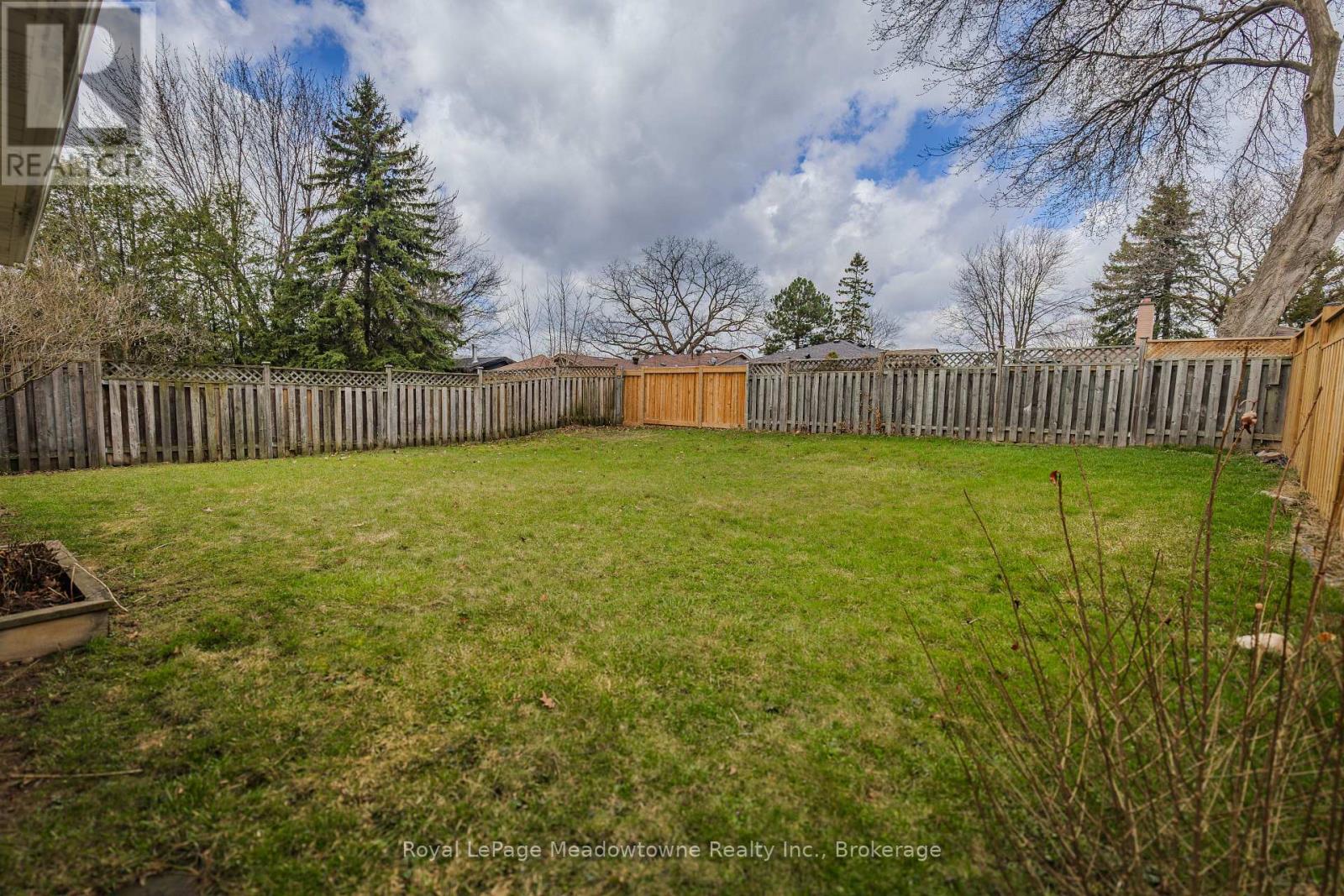 519 Nelson Court, Milton, Ontario  L9T 3A7 - Photo 37 - W12983444