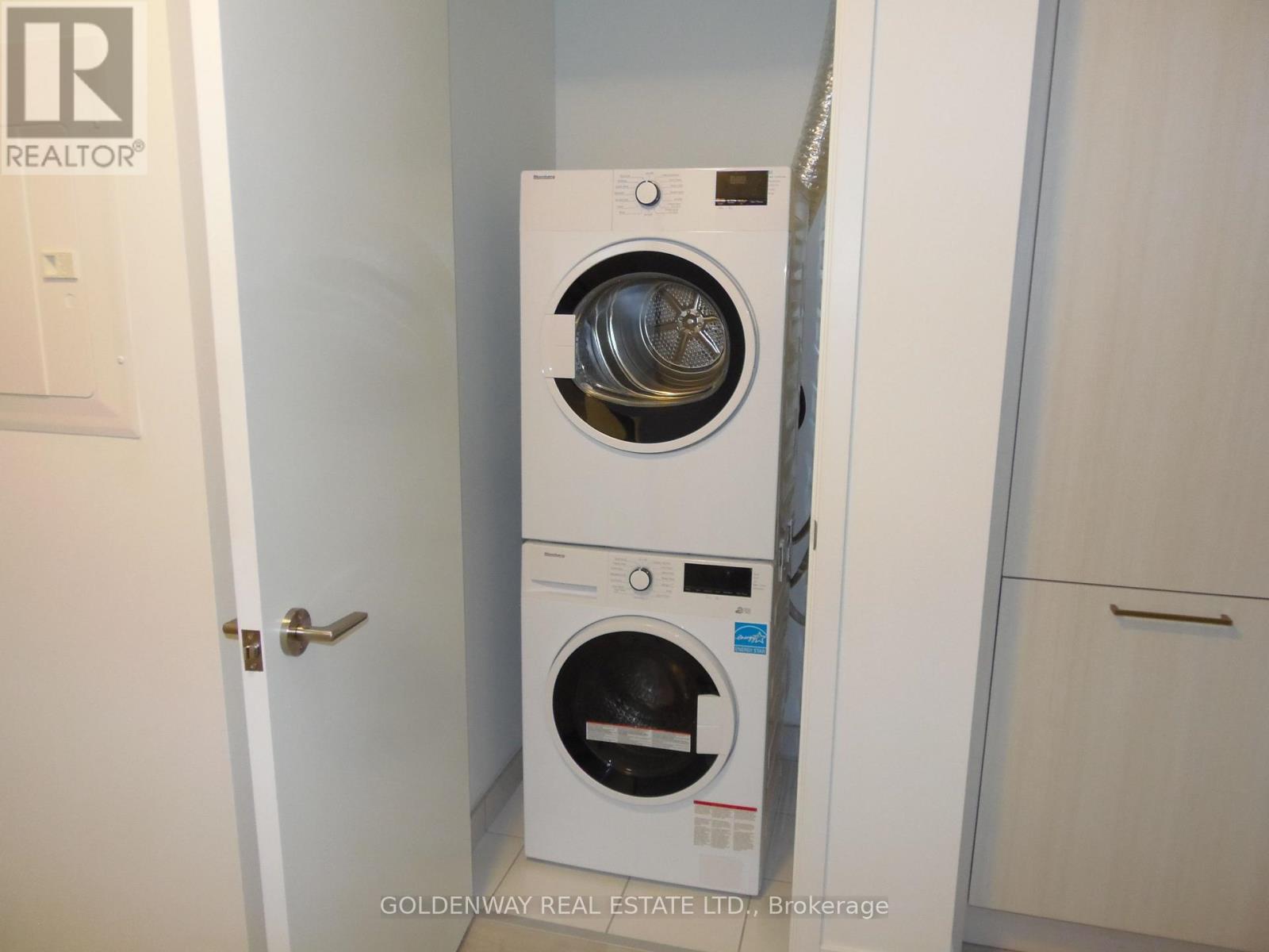 1102 - 634 Church Street, Toronto, Ontario  M4Y 2G3 - Photo 6 - C12982552