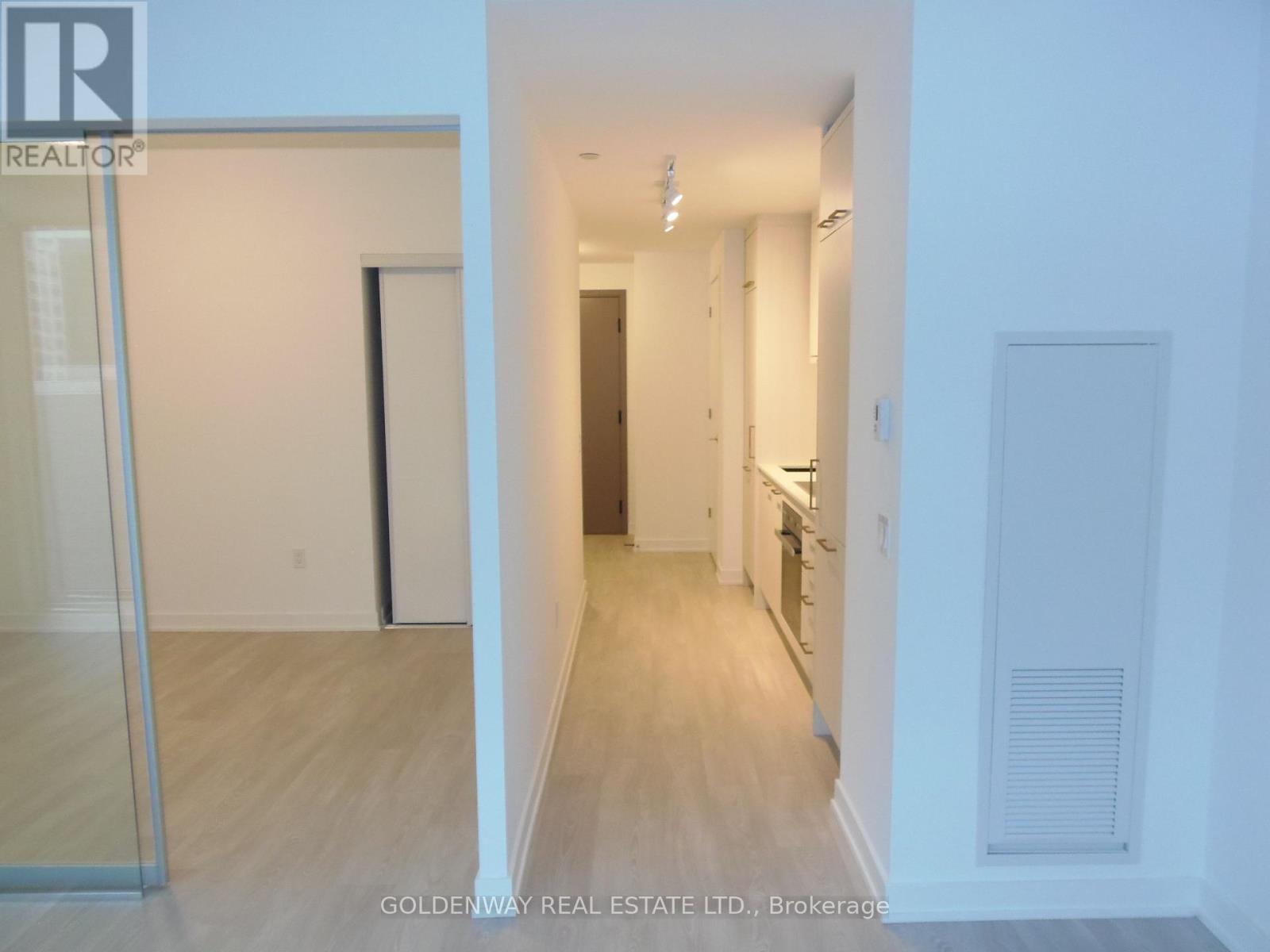 1102 - 634 Church Street, Toronto, Ontario  M4Y 2G3 - Photo 17 - C12982552