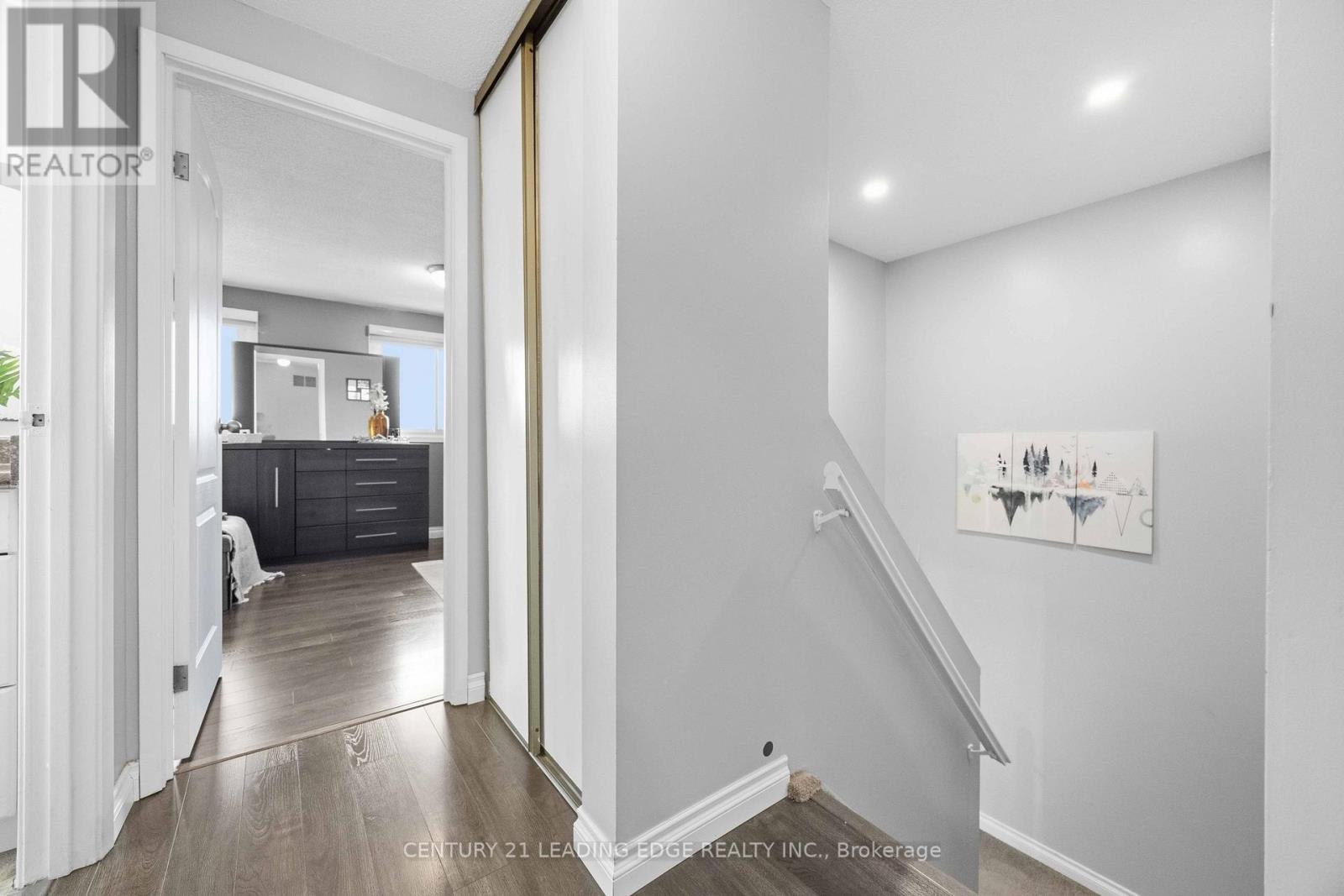 1334 Pinehurst Avenue, Oshawa, Ontario  L1H 8G5 - Photo 33 - E12978408