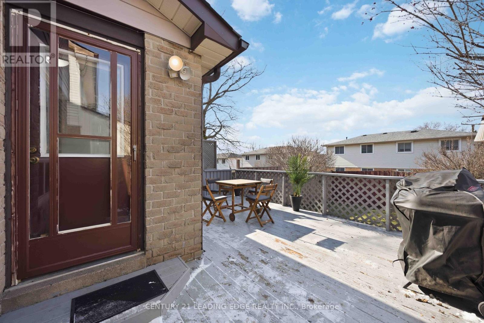 1334 Pinehurst Avenue, Oshawa, Ontario  L1H 8G5 - Photo 41 - E12978408