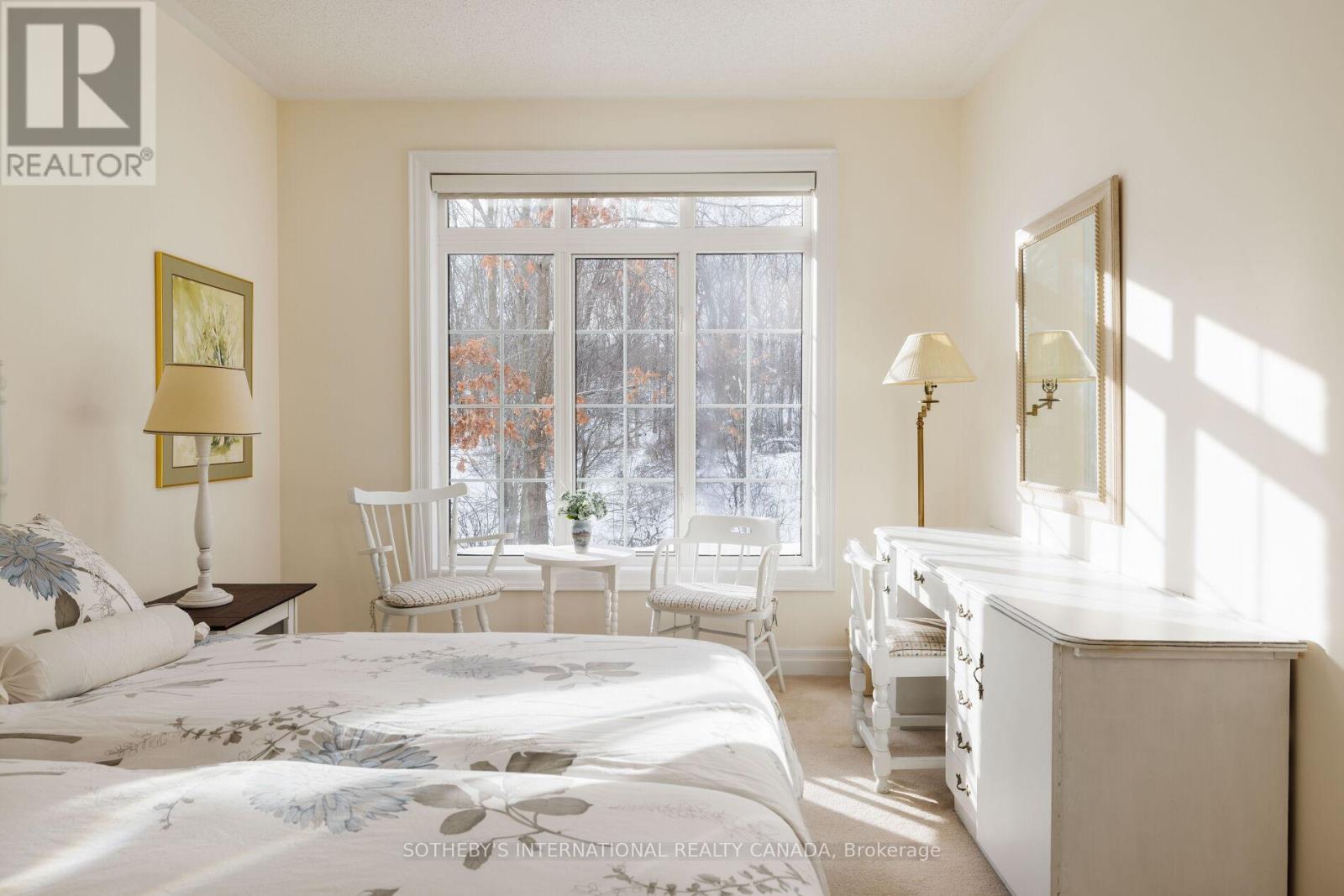 463 Crossing Bridge Place, Aurora, Ontario  L4G 7N1 - Photo 11 - N12732584