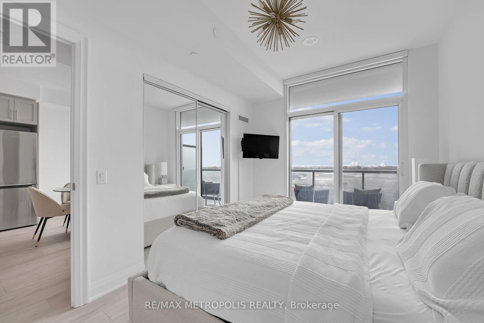 509w - 10 Gatineau Drive, Vaughan, Ontario  L4J 0L2 - Photo 14 - N12980174