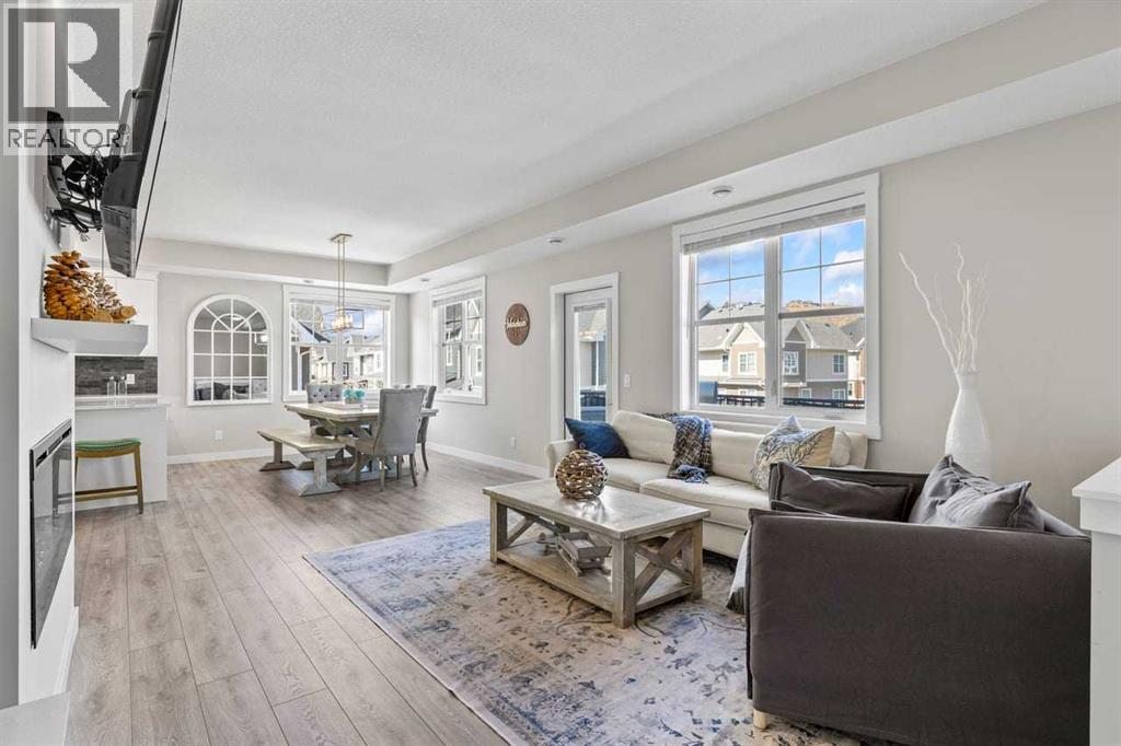 306 Cranbrook Walk SE, Calgary, Alberta  T3M 2V5 - Photo 3 - A2300775