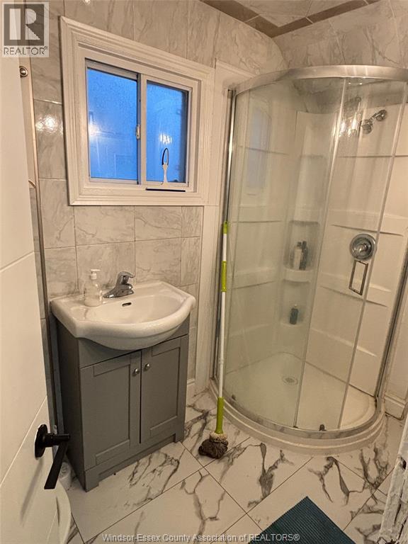 442 Erie Street, Windsor, Ontario  N9A 6B9 - Photo 10 - 26007697