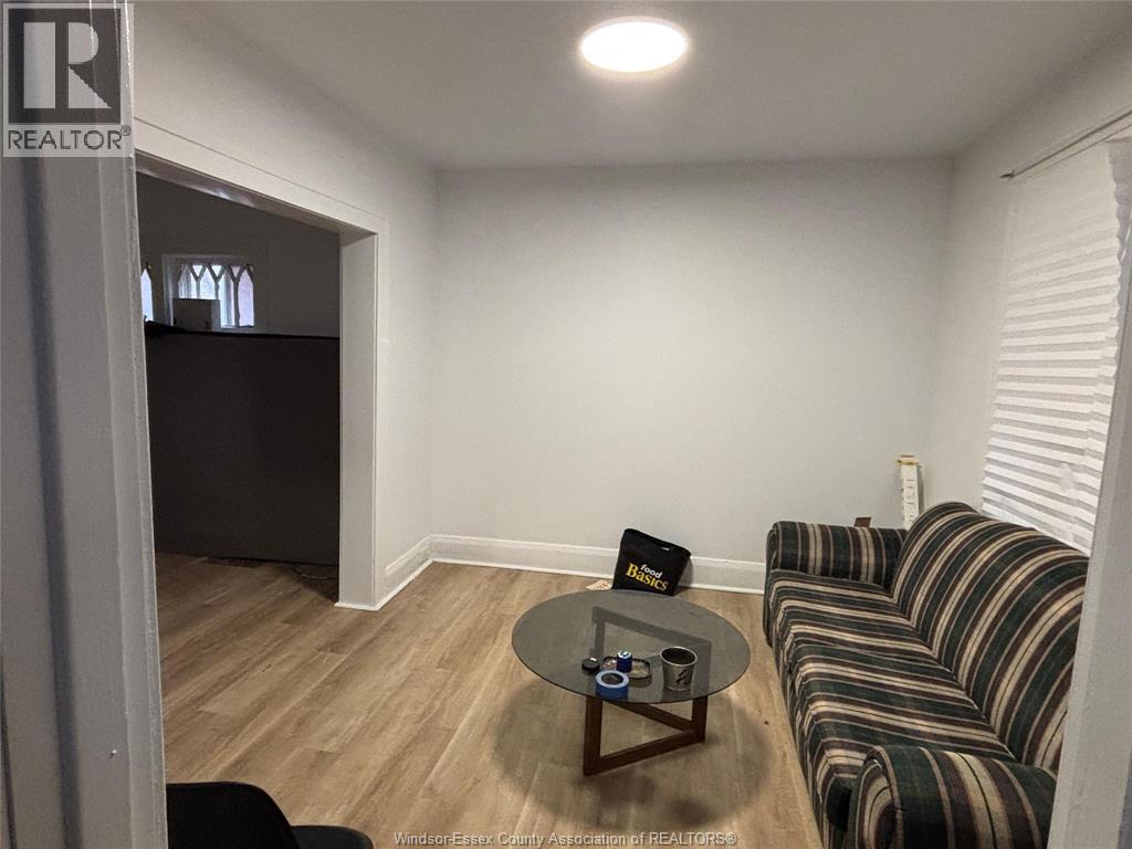 442 Erie Street, Windsor, Ontario  N9A 6B9 - Photo 2 - 26007697