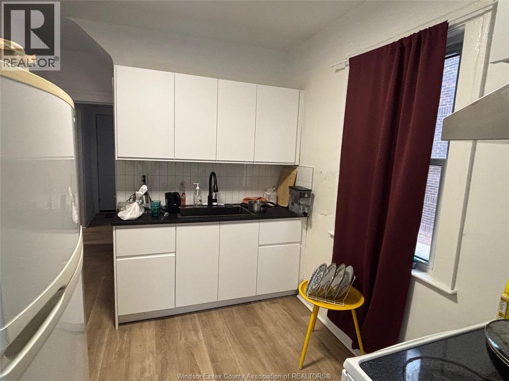 442 Erie Street, Windsor, Ontario  N9A 6B9 - Photo 4 - 26007697