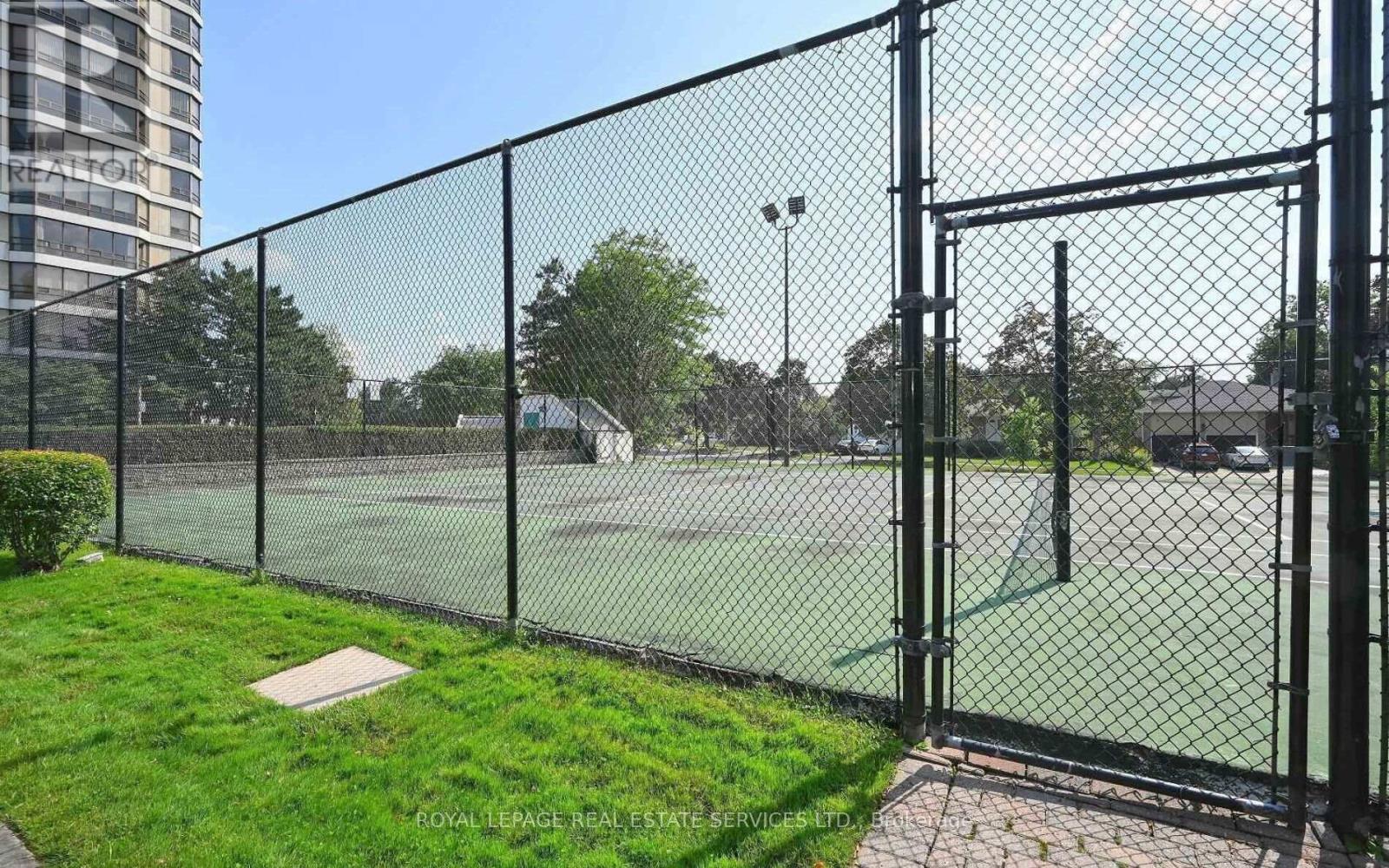 #202 - 310 Mill Street S, Brampton, Ontario  L6Y 3B1 - Photo 33 - W12899906