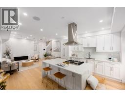 2014 W 15TH AVENUE, Vancouver, British Columbia