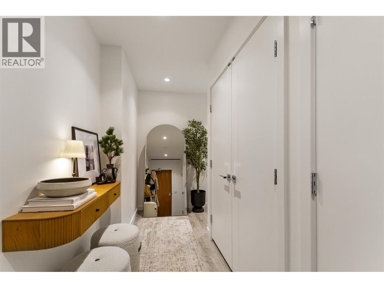 3208 680 Quayside Drive, New Westminster, British Columbia  V3M 0P2 - Photo 18 - R3109729