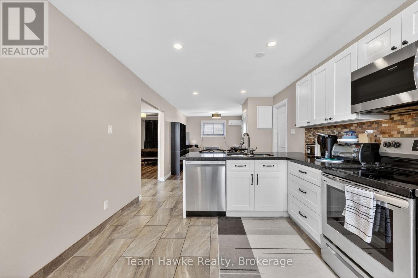 264 First Street, Midland, Ontario L4R 3N8 - Photo 10 - S12983474