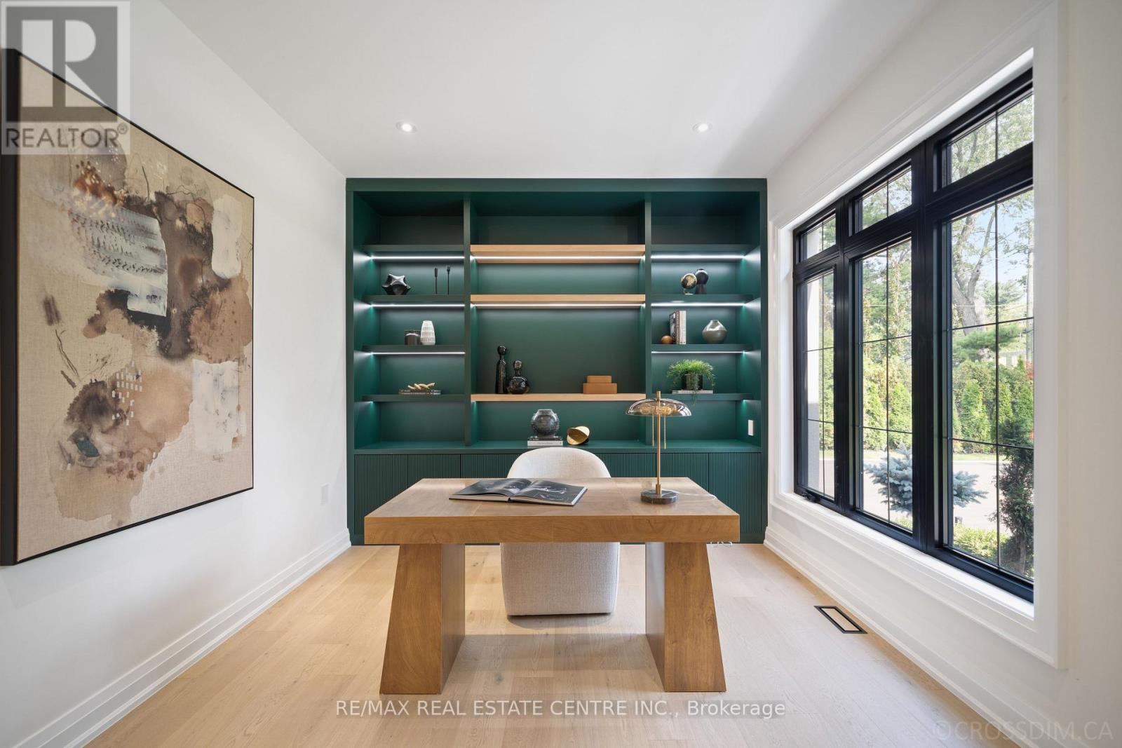 1065 Rebecca Street, Oakville, Ontario  L6L 1Y6 - Photo 6 - W12982352