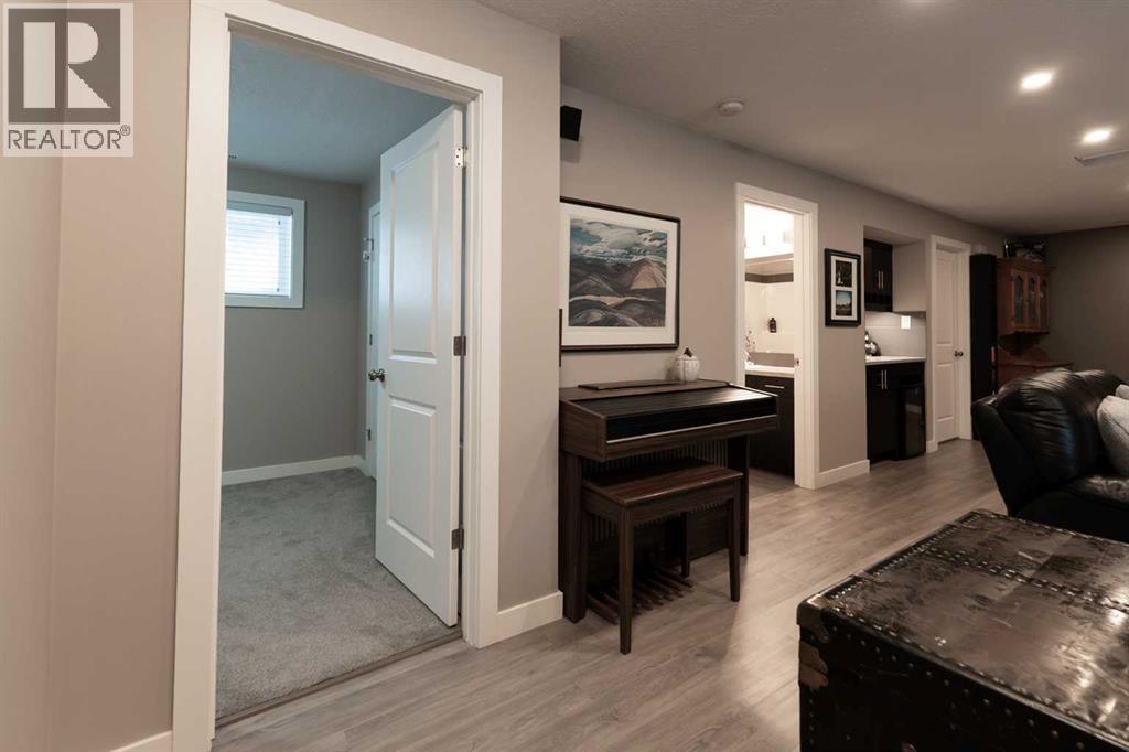 26 Riverglen Link W, Lethbridge, Alberta  T1K 5X5 - Photo 41 - A2299079