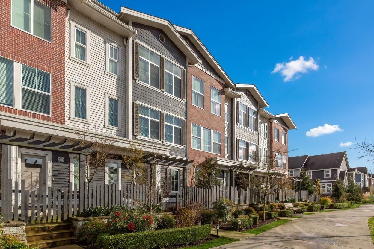 46 8371 202b Street, Langley, British Columbia  V2Y 4K6 - Photo 2 - R3107718