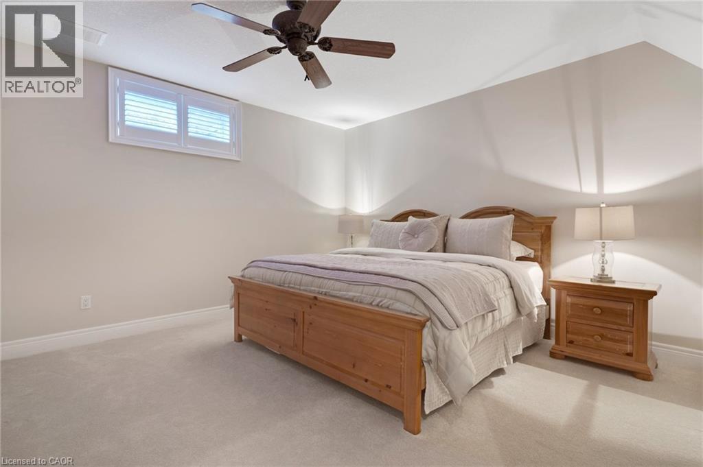 224 Oregon Court, Kitchener, Ontario  N2P 2S4 - Photo 37 - 40819538