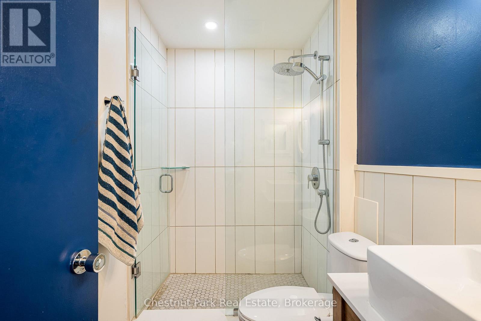 303 - 110 Sykes Street N, Meaford, Ontario  N4L 1S6 - Photo 14 - X12983314