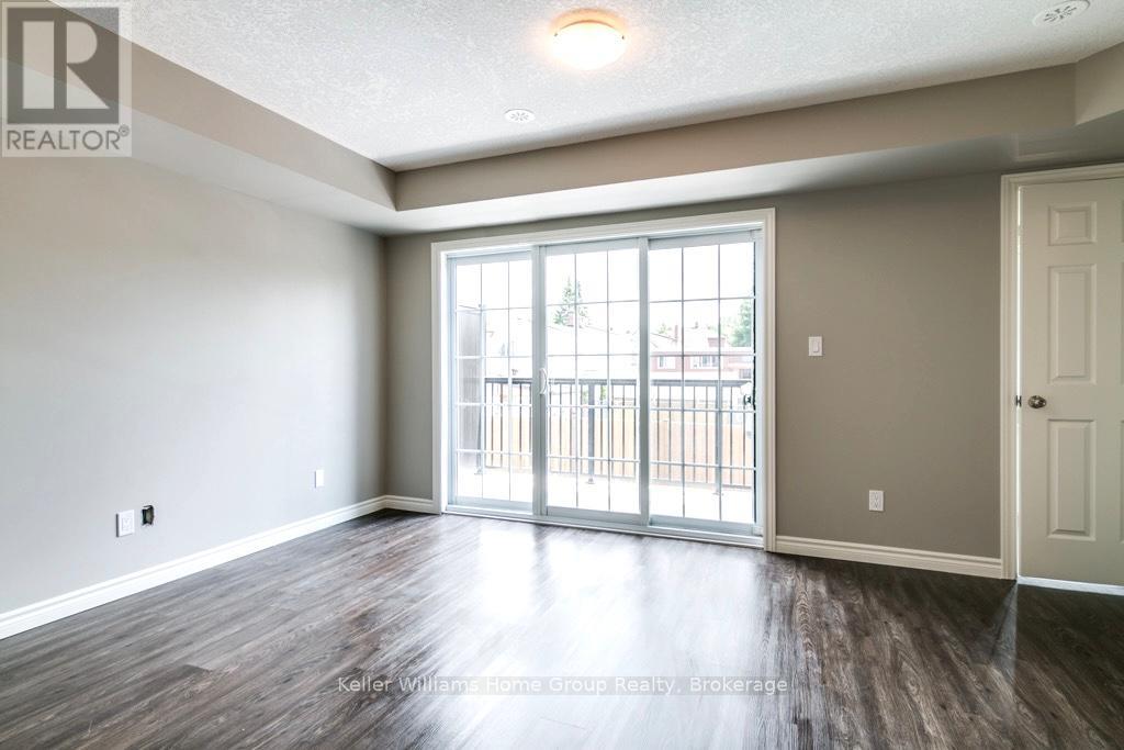 15 - 75 Kehl Street, Kitchener, Ontario N2M 3V1 - Photo 6 - X12983422