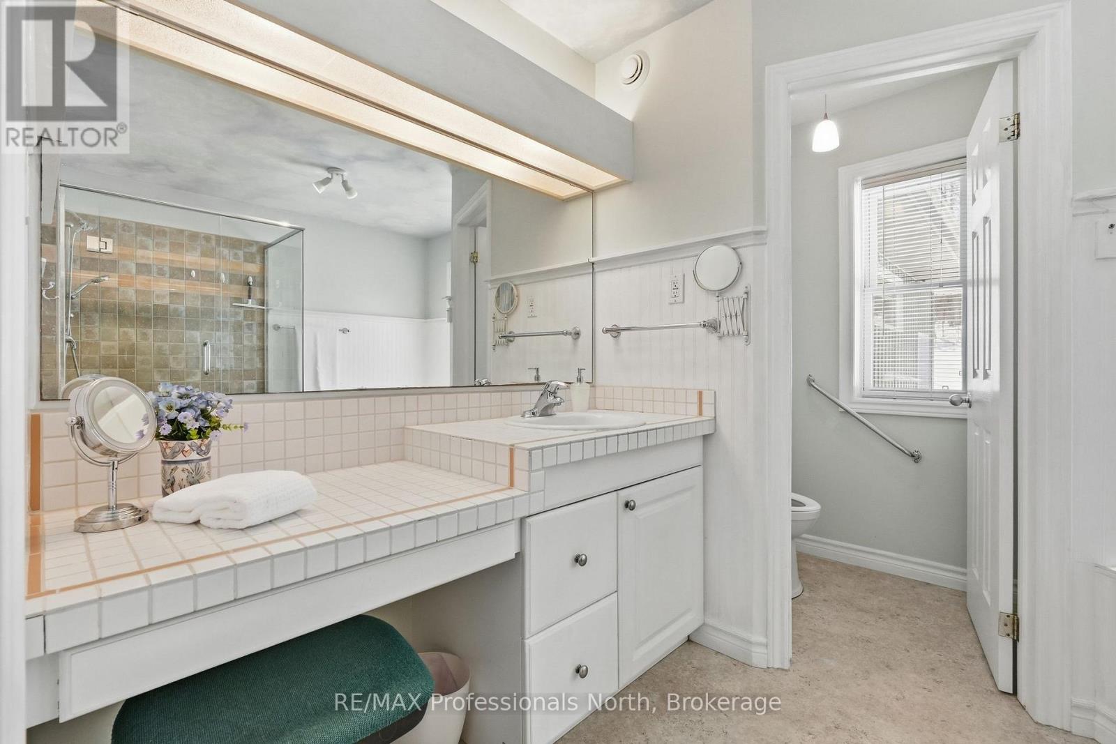 34 Old Novar Road, Huntsville, Ontario  P1H 2J2 - Photo 24 - X12983456