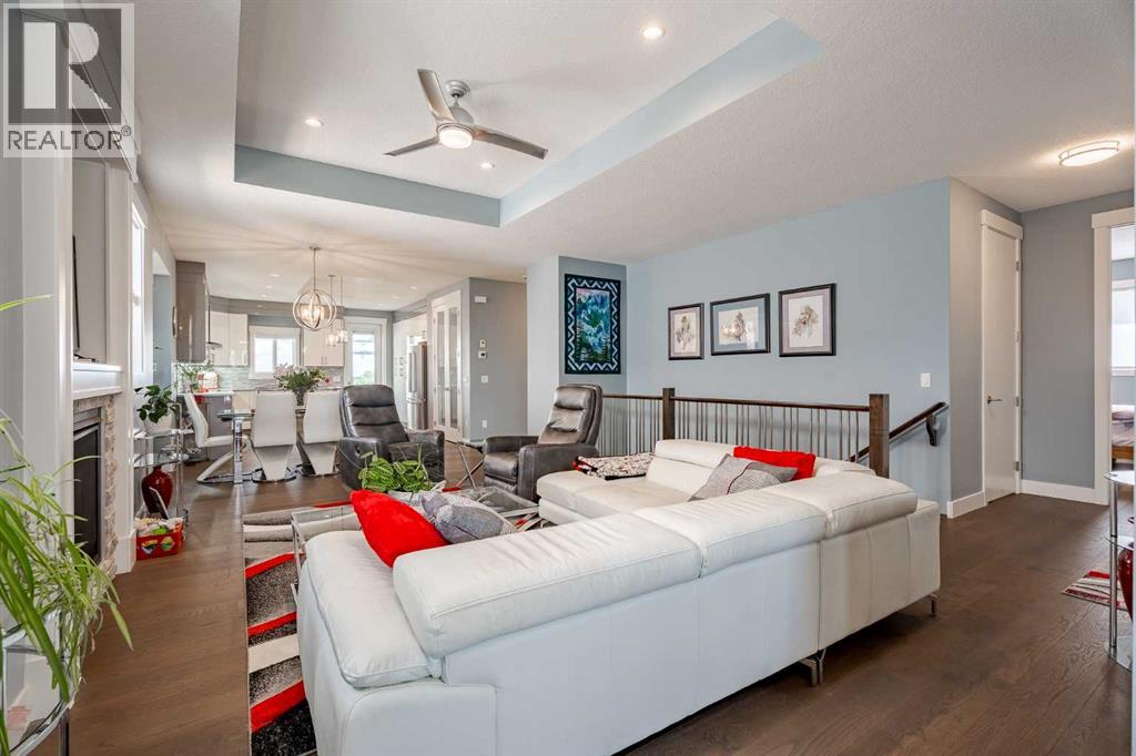 1483 Aldrich Place, Carstairs, Alberta  T0M 0N0 - Photo 4 - A2286690