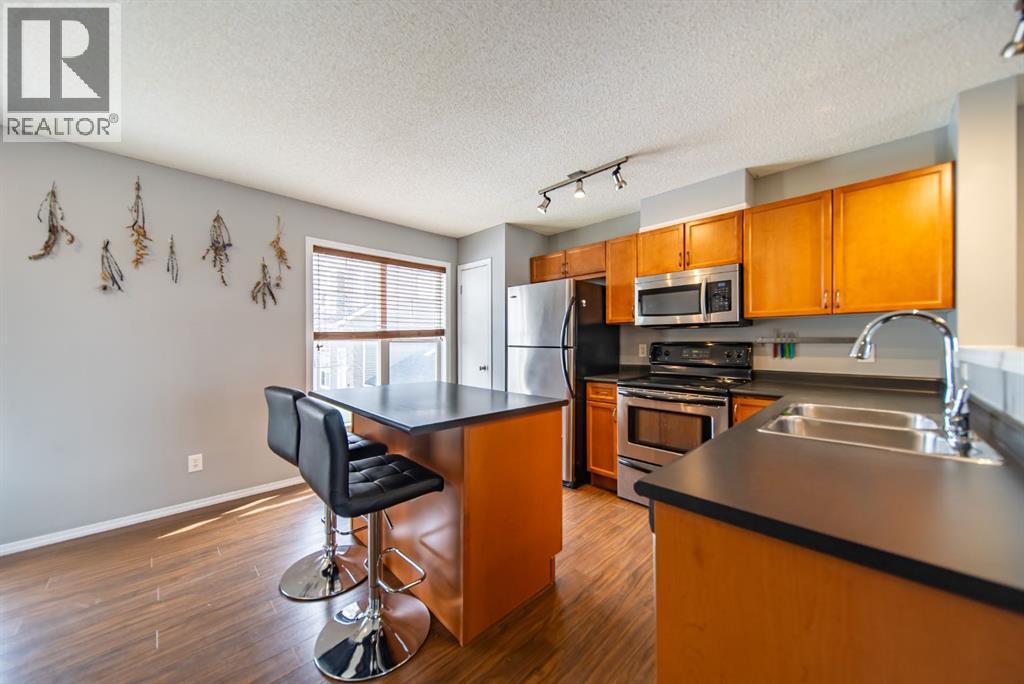 123 Toscana Gardens NW, Calgary, Alberta  T3L 3C2 - Photo 12 - A2300281