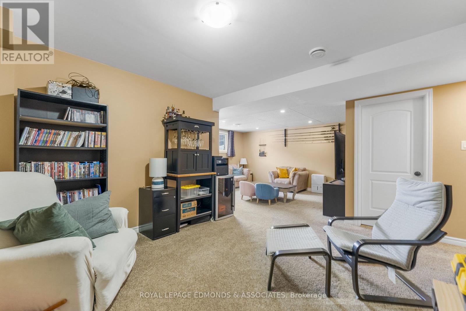 12 Wilbert Street, Petawawa, Ontario  K8H 2C6 - Photo 20 - X12983438