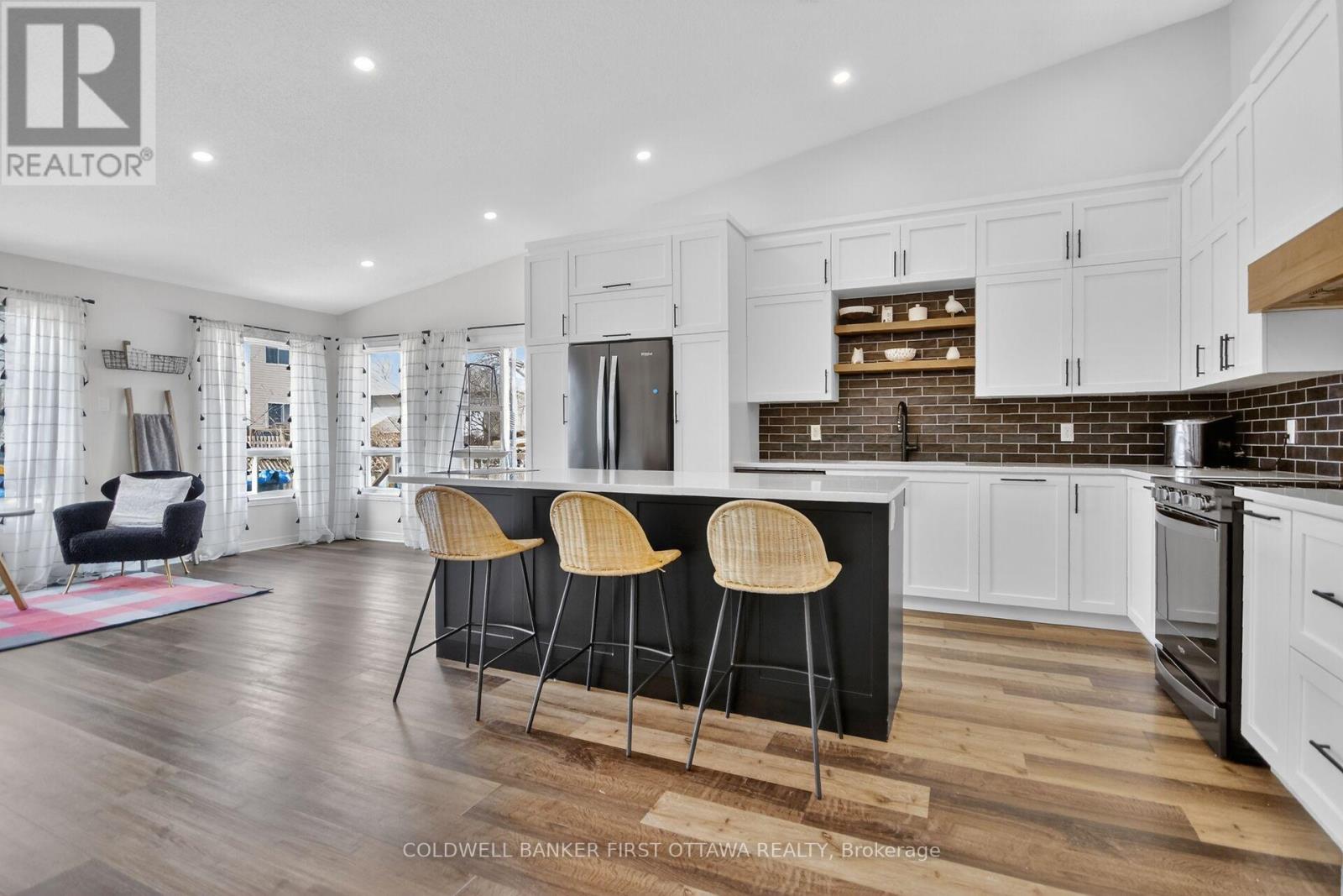 4 Mcdiarmid Lane N, Carleton Place, Ontario K7C 4S1 - Photo 13 - X12983360