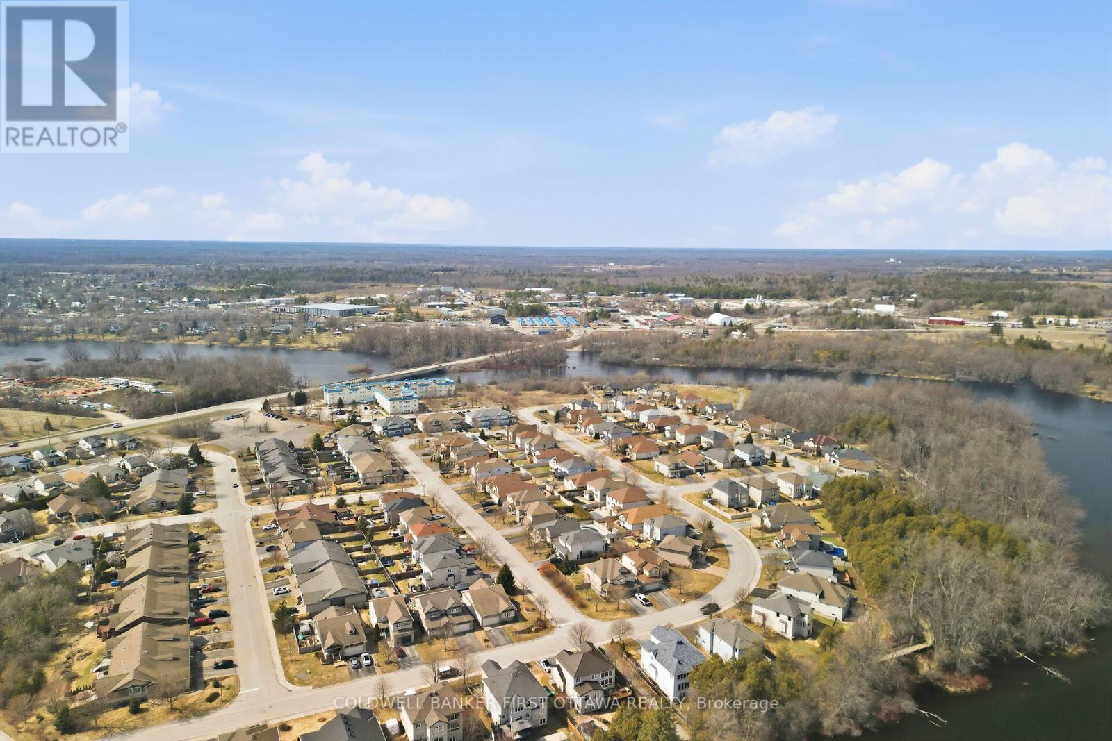 4 Mcdiarmid Lane N, Carleton Place, Ontario K7C 4S1 - Photo 37 - X12983360