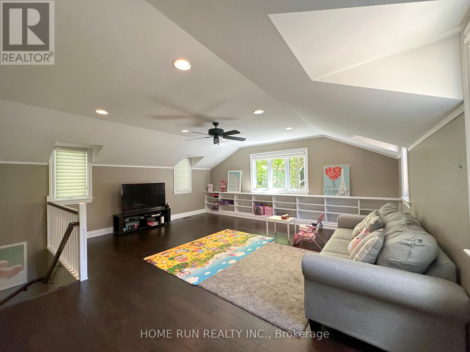 35 Blue Heron Court, Ottawa, Ontario  K1L 8J7 - Photo 18 - X12983386