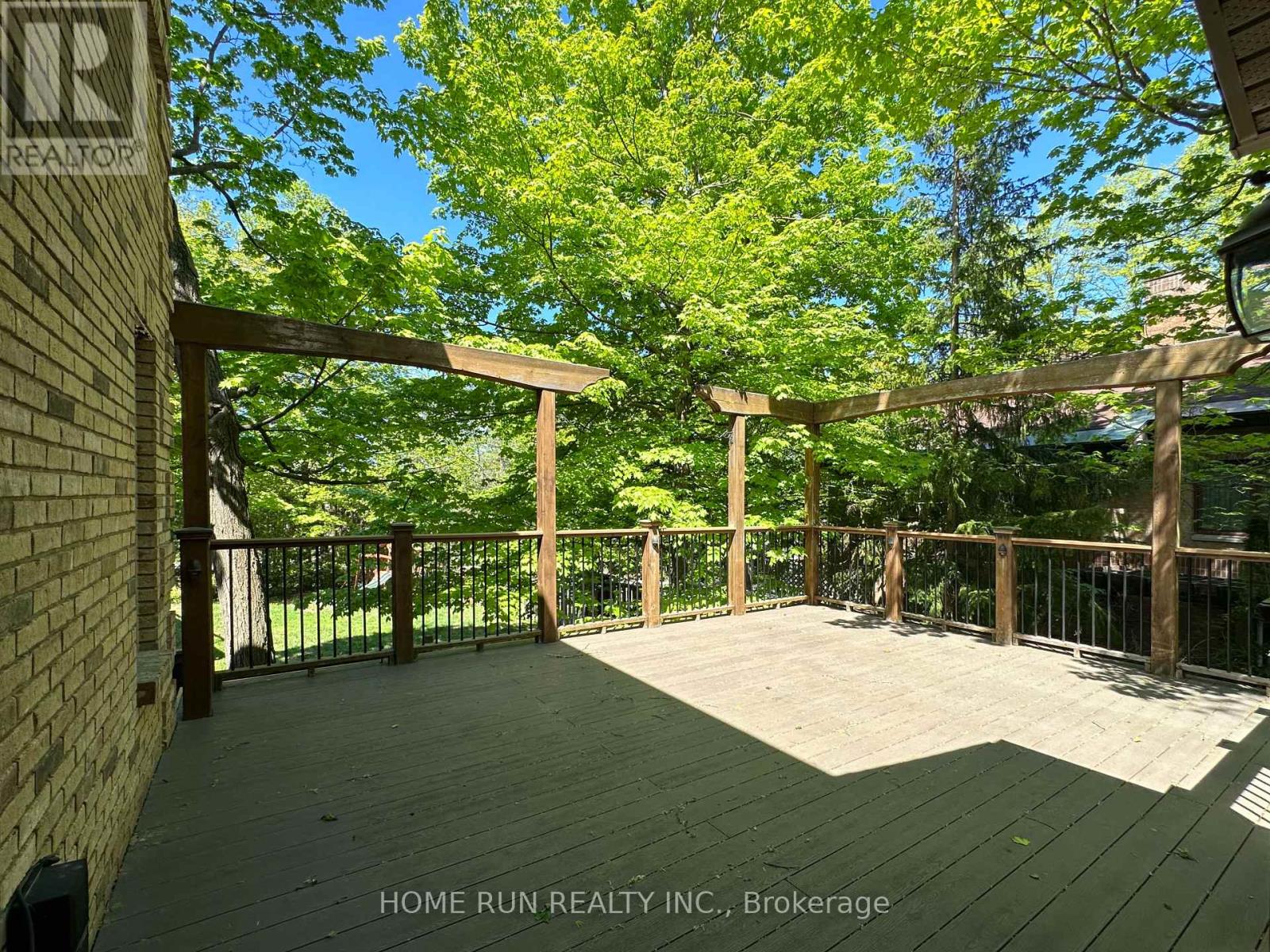 35 Blue Heron Court, Ottawa, Ontario  K1L 8J7 - Photo 41 - X12983386