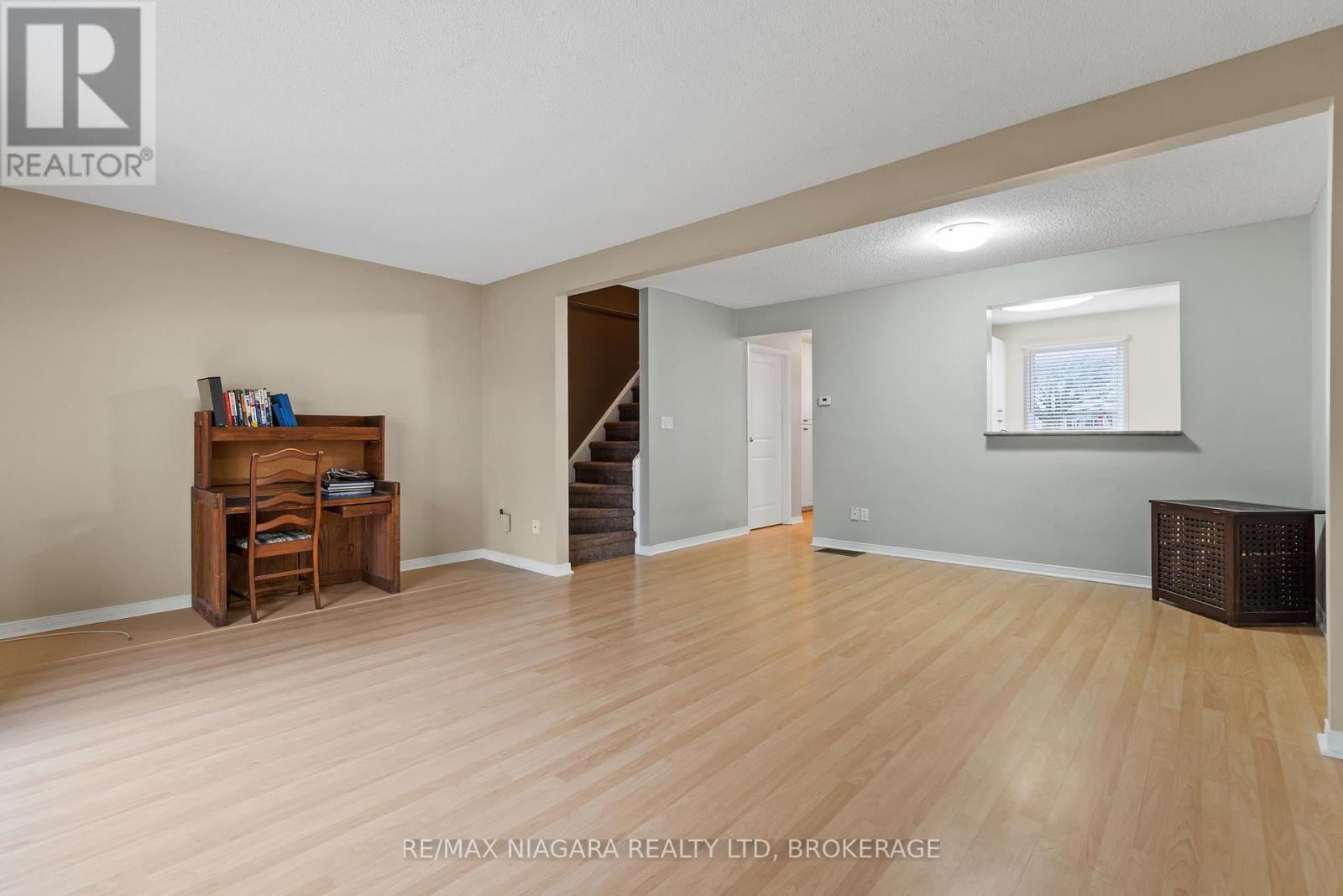 48 - 302 Vine Street, St. Catharines, Ontario  L2M 7M6 - Photo 8 - X12983410