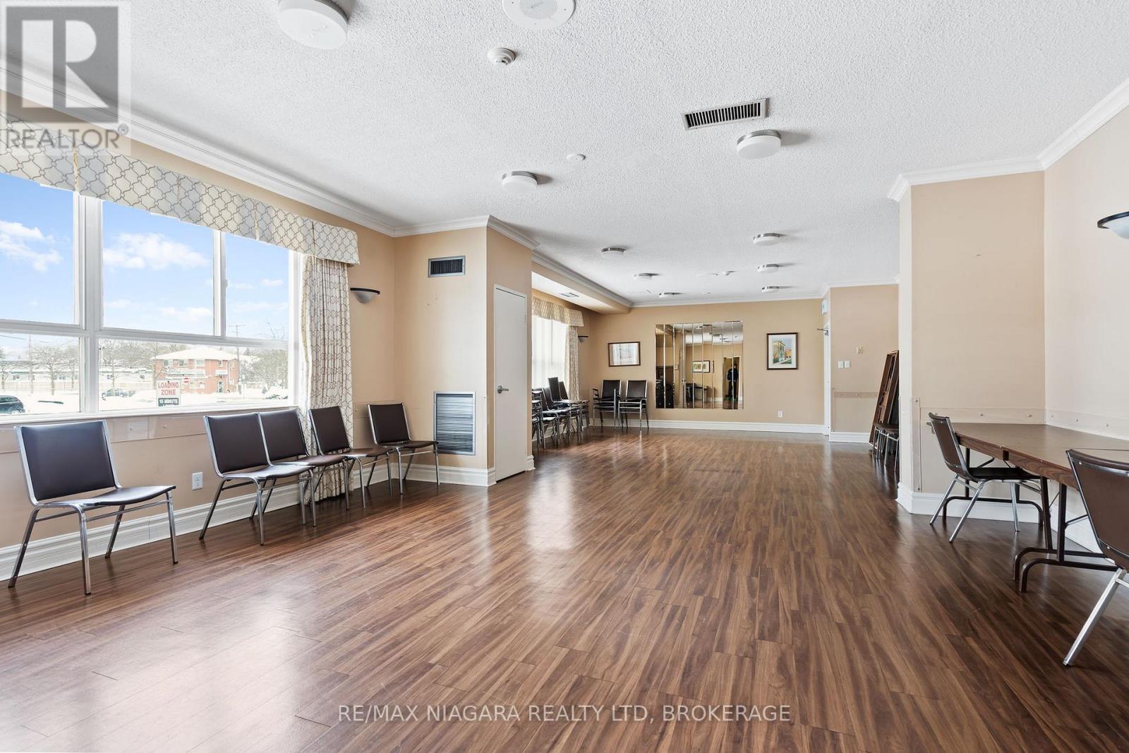 B5 - 7 Gale Crescent, St. Catharines, Ontario  L2R 7M8 - Photo 26 - X12983432