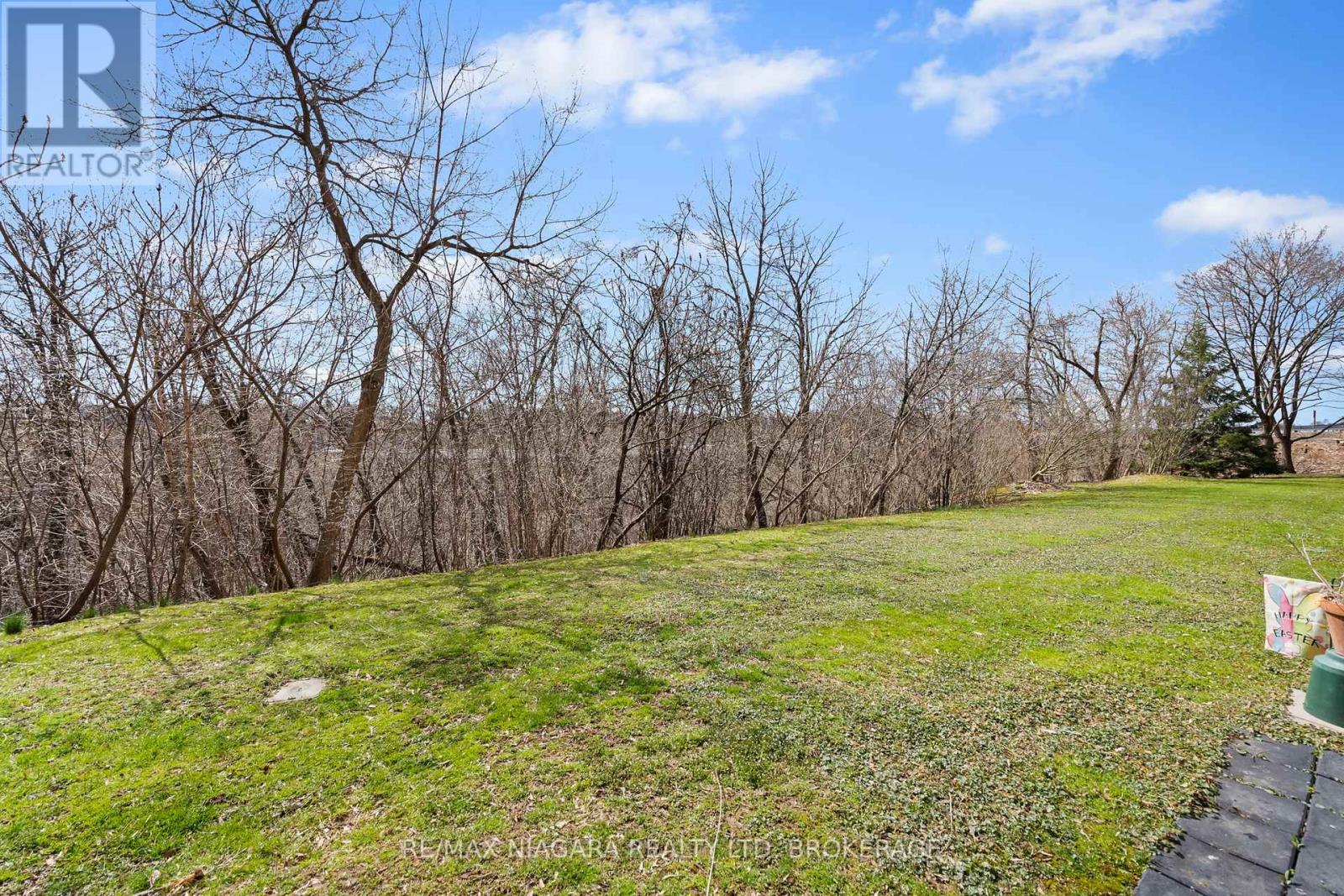 B5 - 7 Gale Crescent, St. Catharines, Ontario  L2R 7M8 - Photo 46 - X12983432