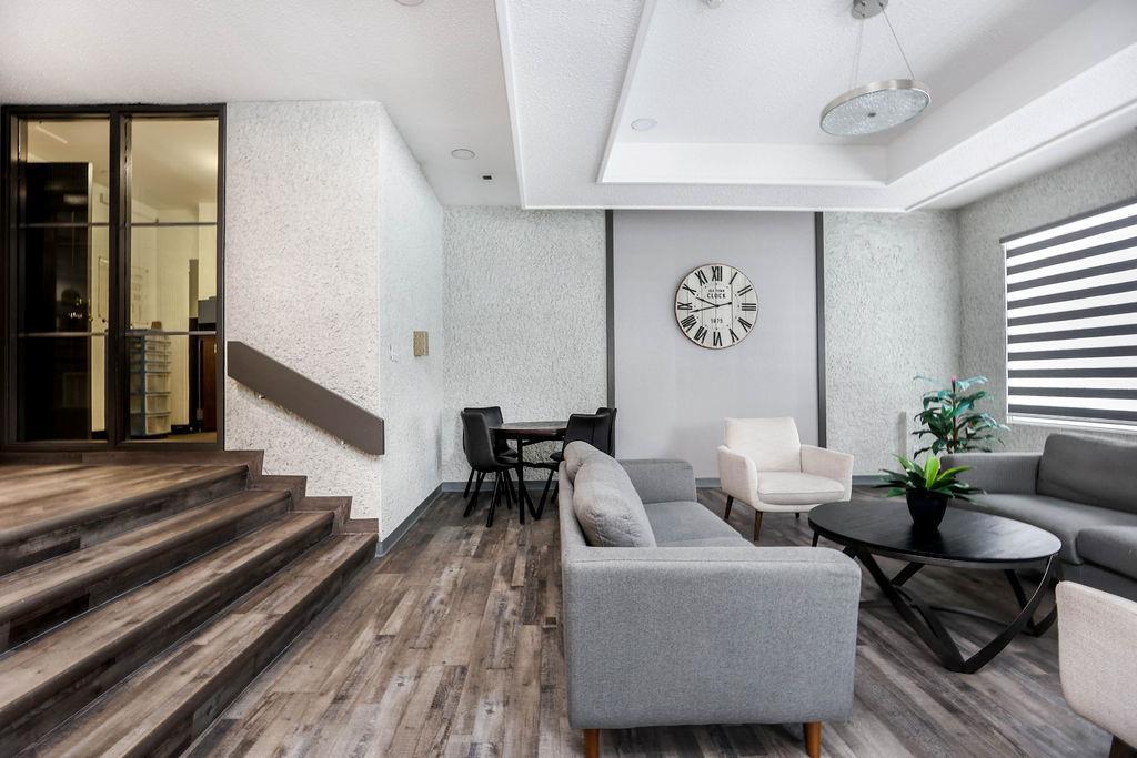 908 3000 Pembina Highway, Winnipeg, Manitoba  R3T 3Z2 - Photo 2 - 202606872