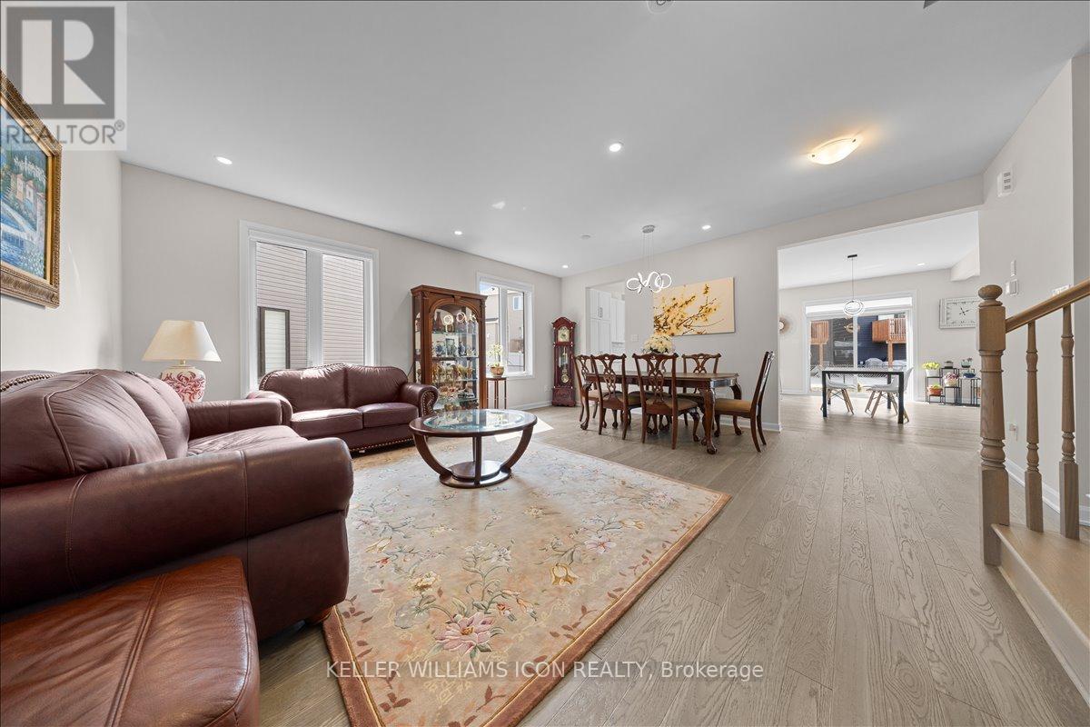 352 Cloyne Crescent, Ottawa, Ontario  K2J 6W4 - Photo 7 - X12974310