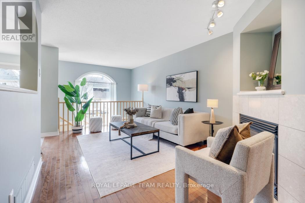 235 Saddlesmith Circle, Ottawa, Ontario  K2M 2Z1 - Photo 12 - X12981298