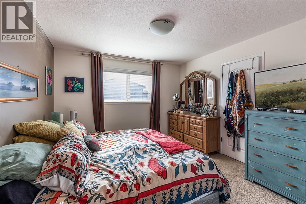 38 Brentwood Lane Sw, Medicine Hat, Alberta  T1B 0B4 - Photo 19 - A2289399