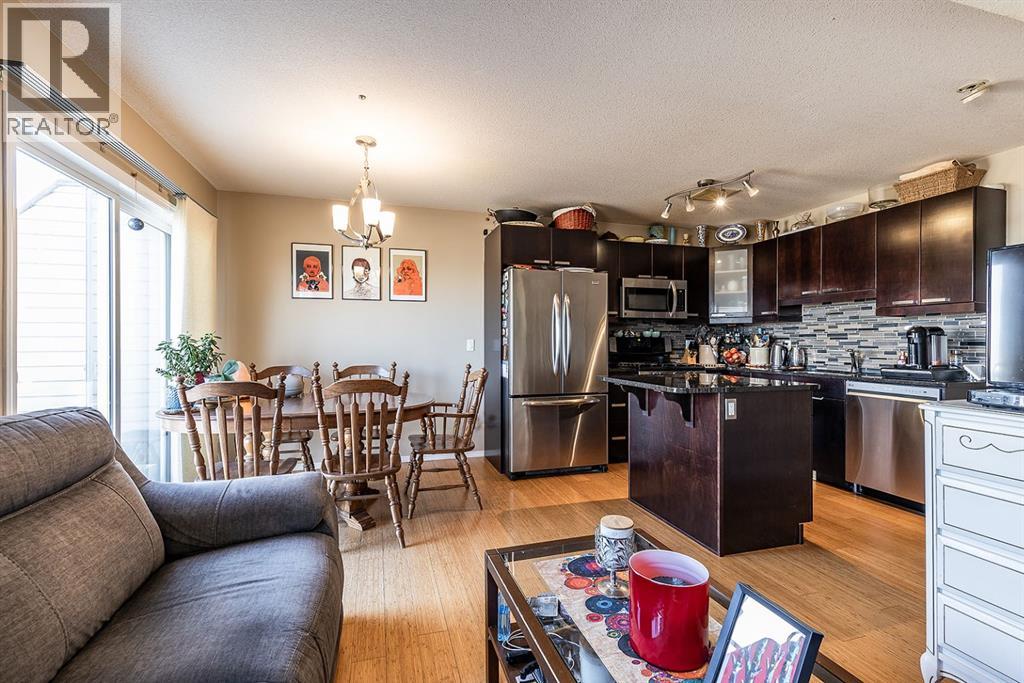 38 Brentwood Lane Sw, Medicine Hat, Alberta  T1B 0B4 - Photo 15 - A2289399