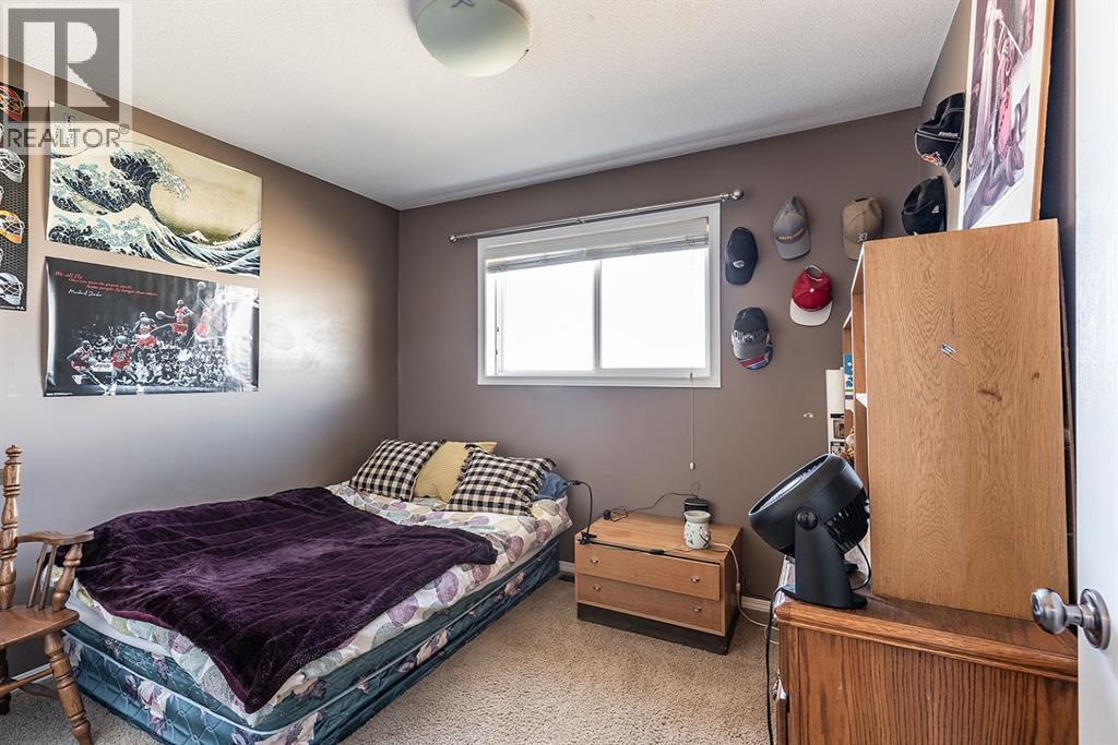 38 Brentwood Lane Sw, Medicine Hat, Alberta  T1B 0B4 - Photo 25 - A2289399
