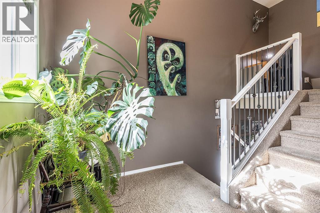 38 Brentwood Lane Sw, Medicine Hat, Alberta  T1B 0B4 - Photo 17 - A2289399