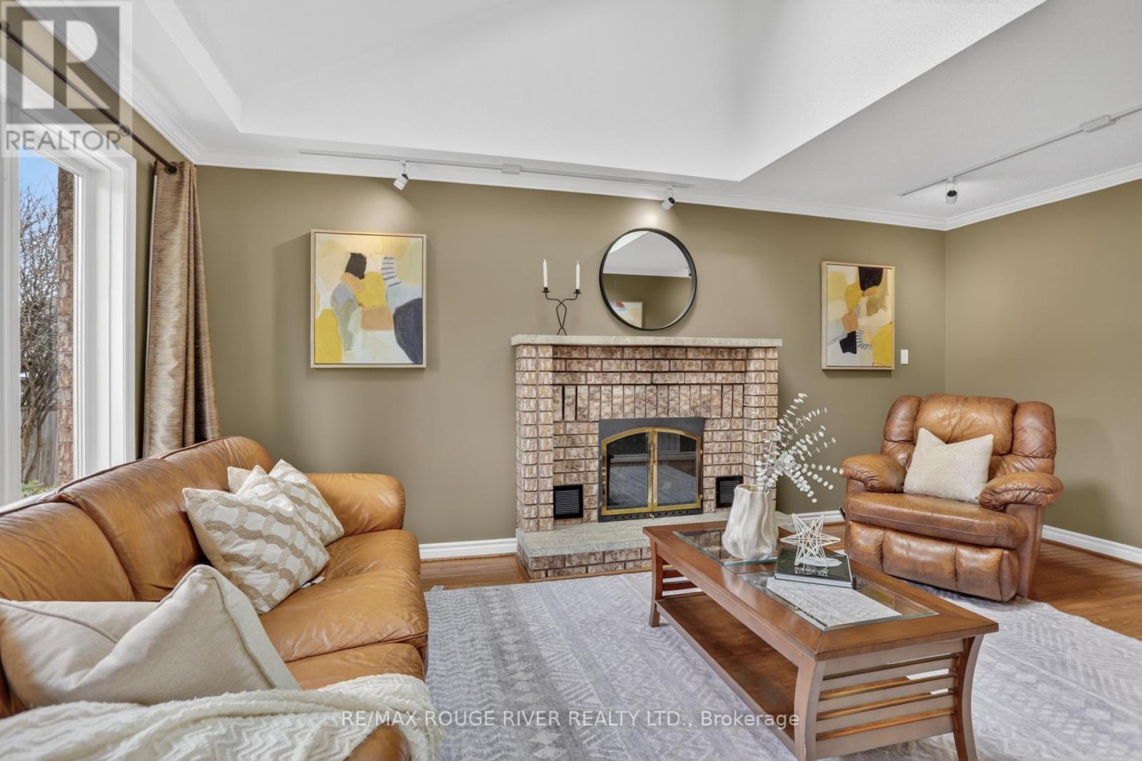 60 Emmett Place, Whitby, Ontario  L1R 2B4 - Photo 19 - E12974824