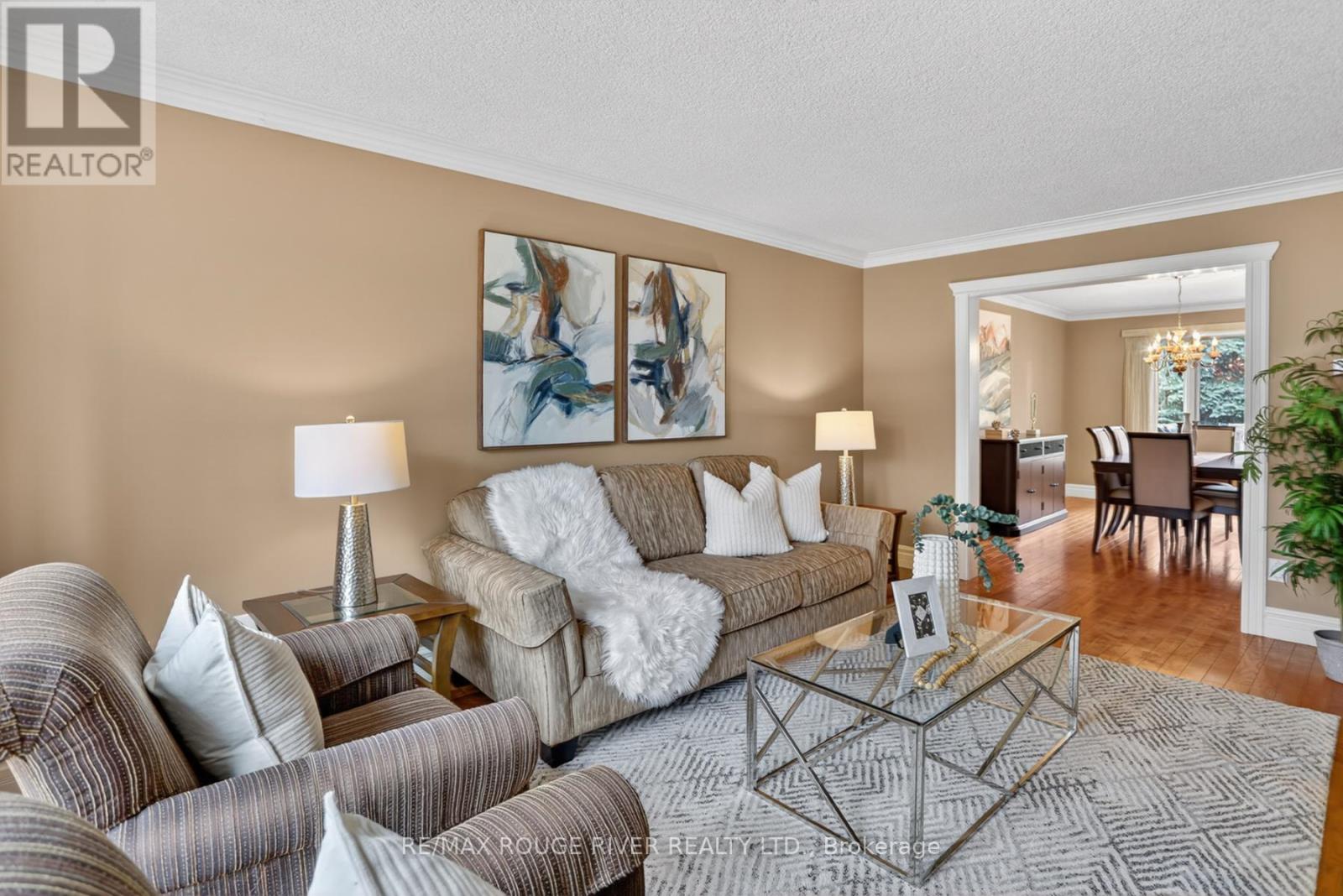 60 Emmett Place, Whitby, Ontario  L1R 2B4 - Photo 6 - E12974824